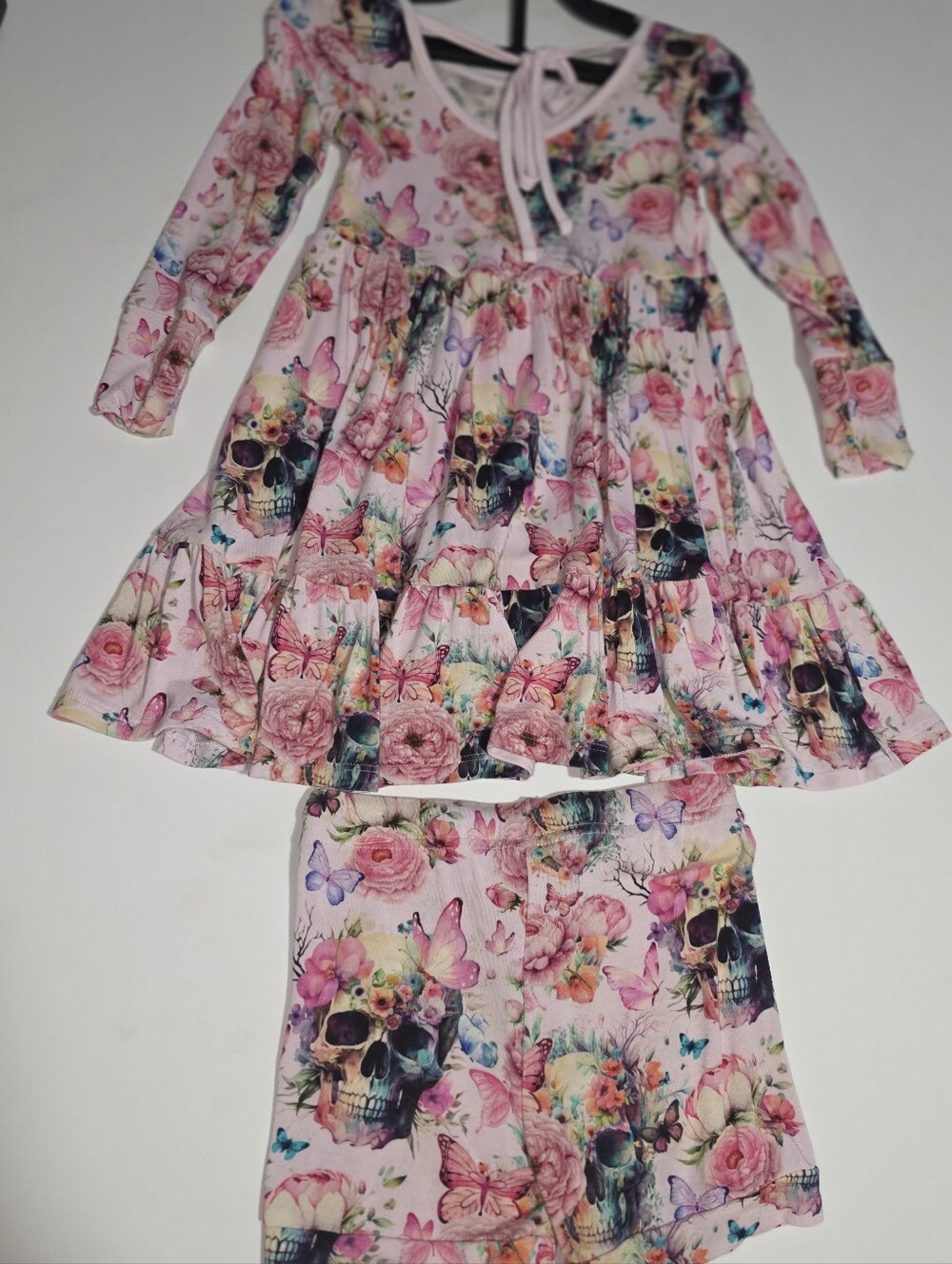 Bums & Roses Skull Dress - Picture 2 of 3